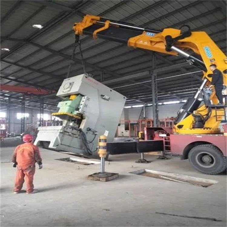 松山湖管委会80吨折臂吊车出租附近电话