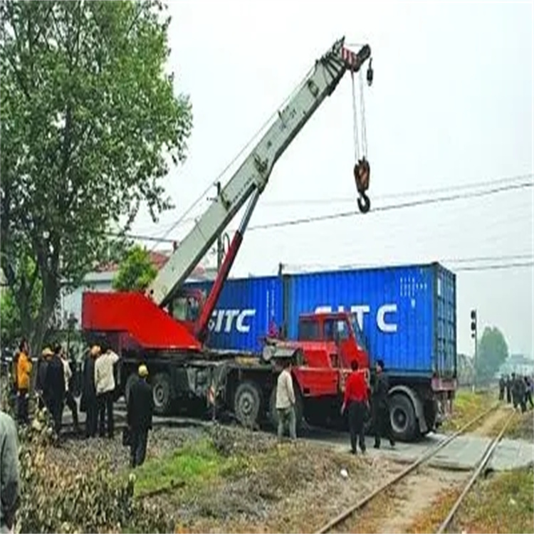 松山湖管委会如何快速找到附近的吊车救援公司